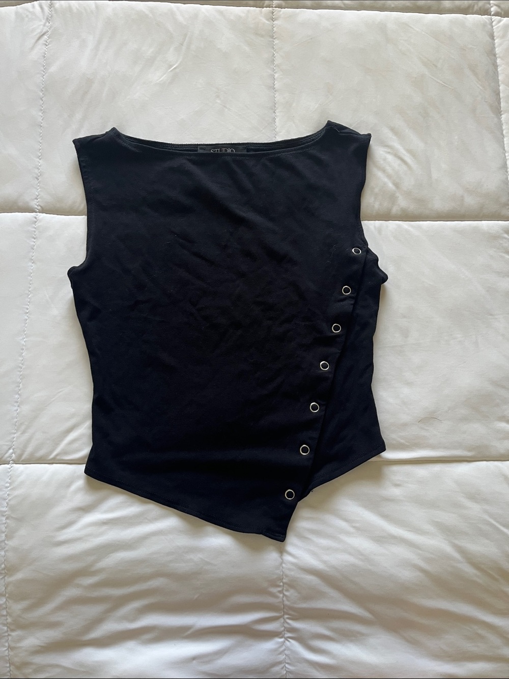 Black boat neck tank